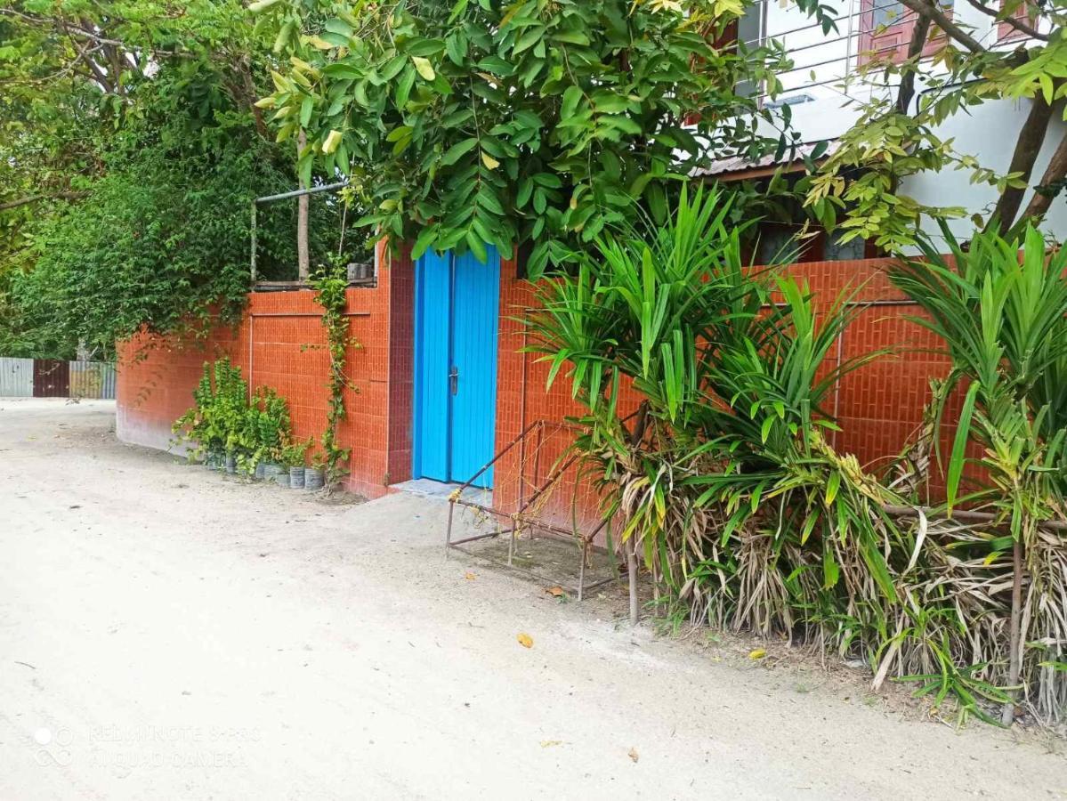 Villagewaves Himmafushi Exterior photo