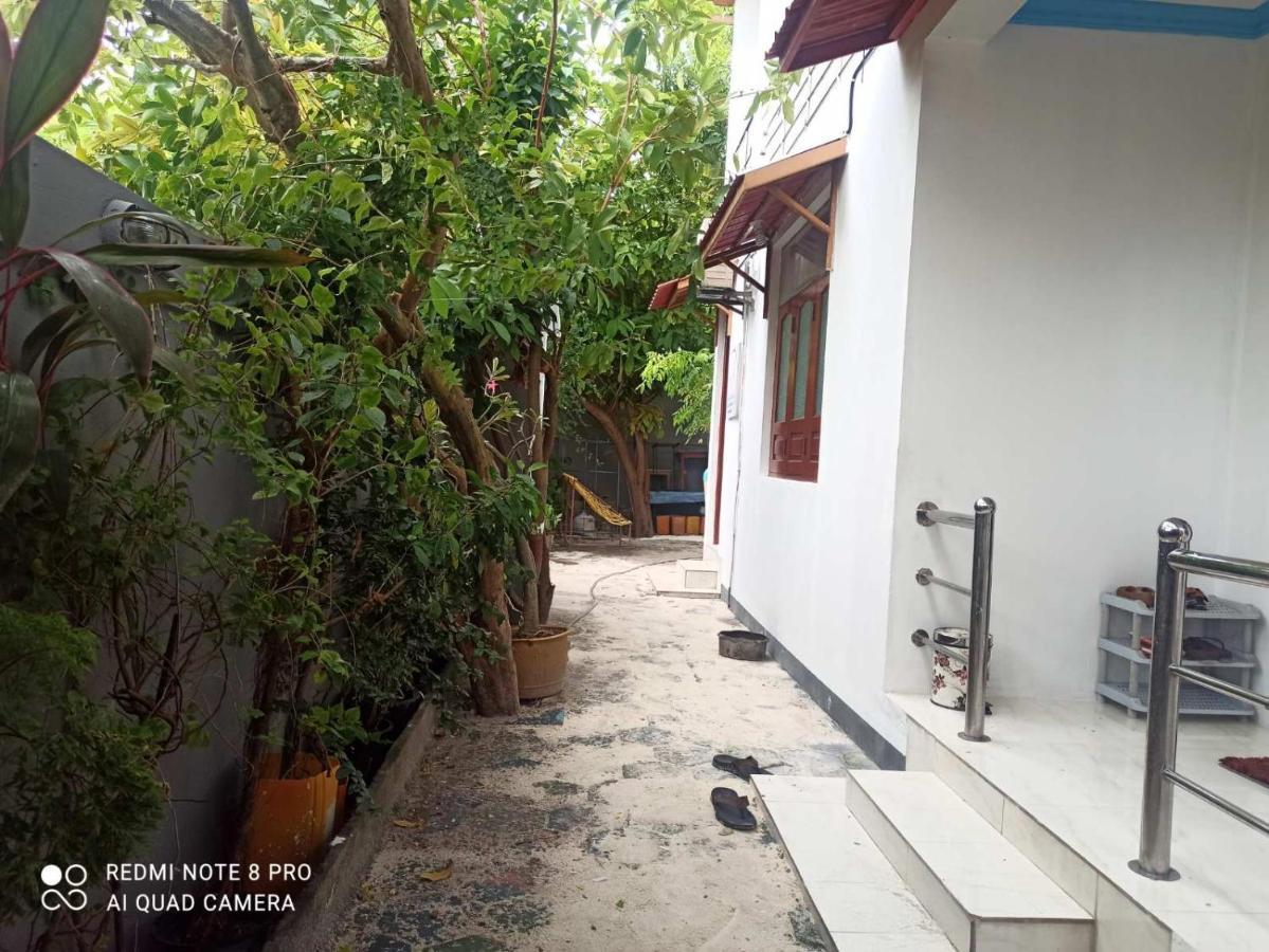Villagewaves Himmafushi Exterior photo